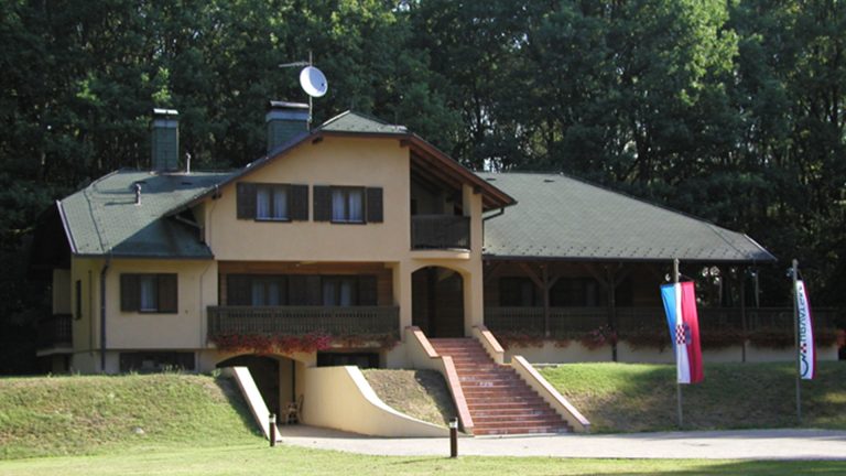 Lovacka kuca Brezovica 768x432