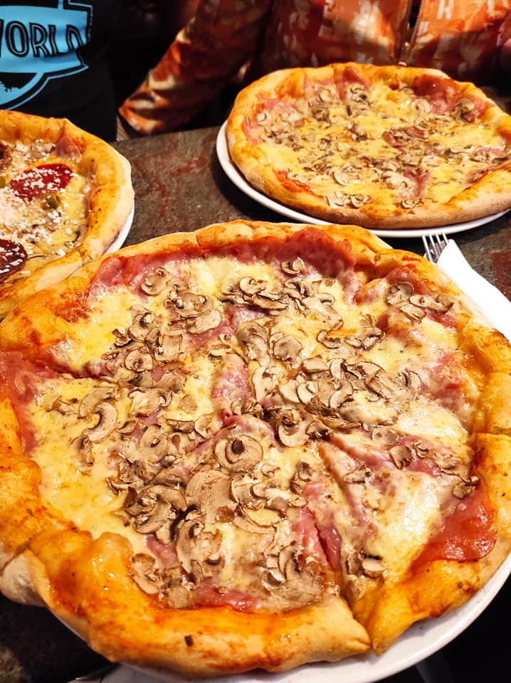 Pizzeria Journal 4