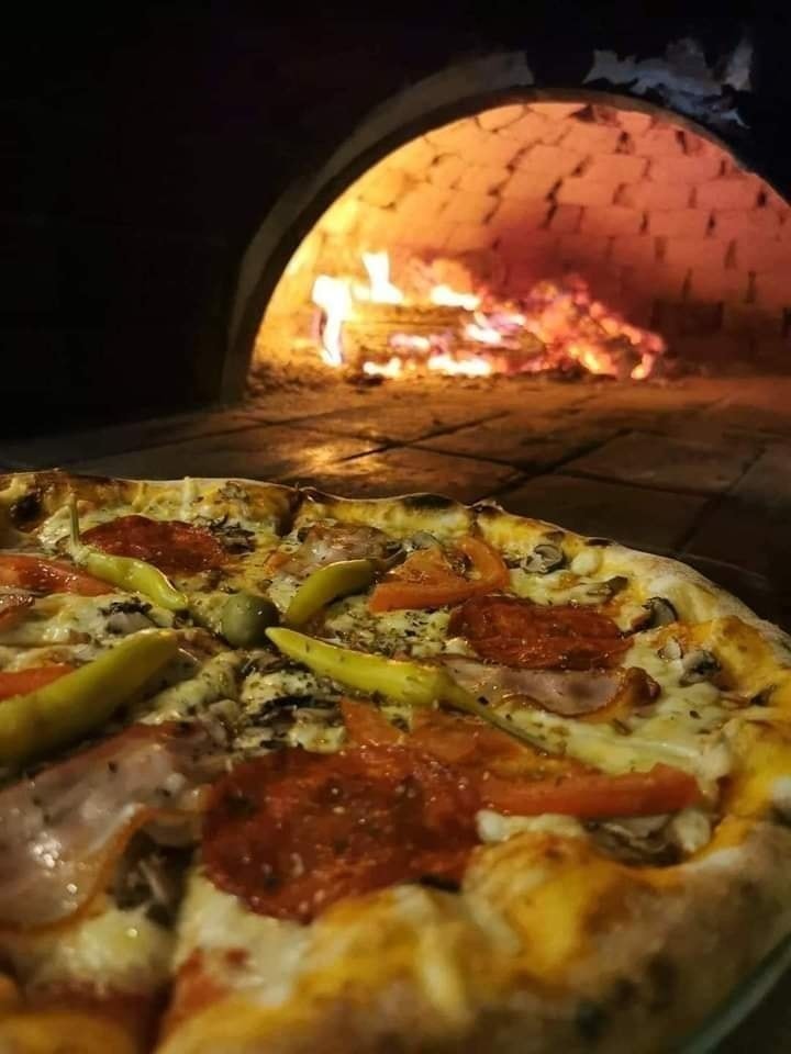 Pizzeria Napoli 2