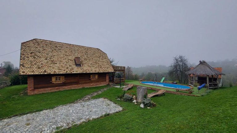 Ruralna kuca za odmor Trnovka 2 768x433