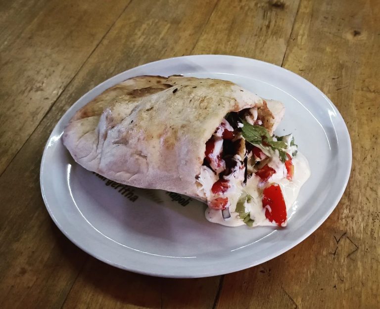 363345392 798000802023036 7138457949586416681 n 768x625