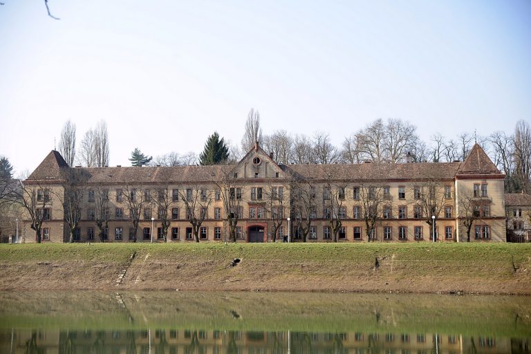 Domobranska vojarna 768x512