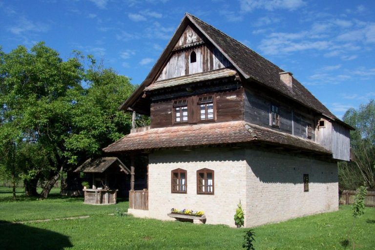 Etno selo Stara Lonja 2 768x512