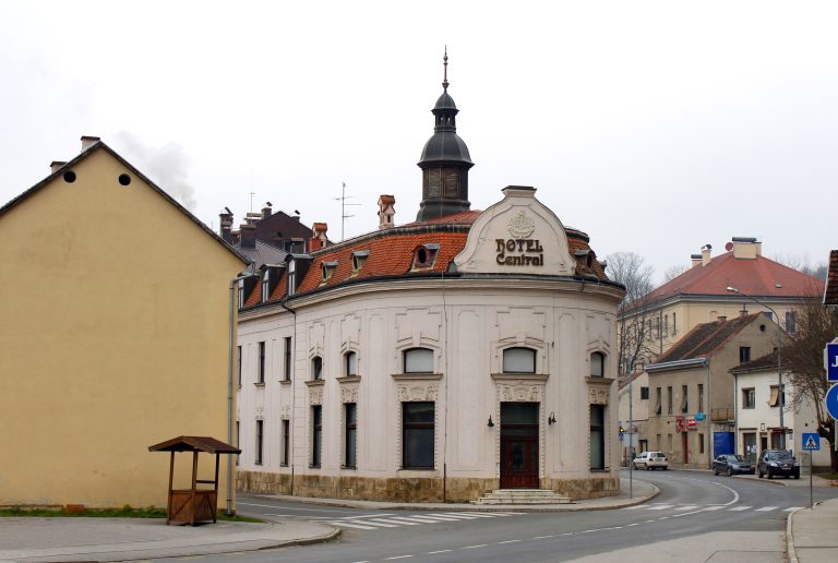 Hotel Central.JPG 2 768x516