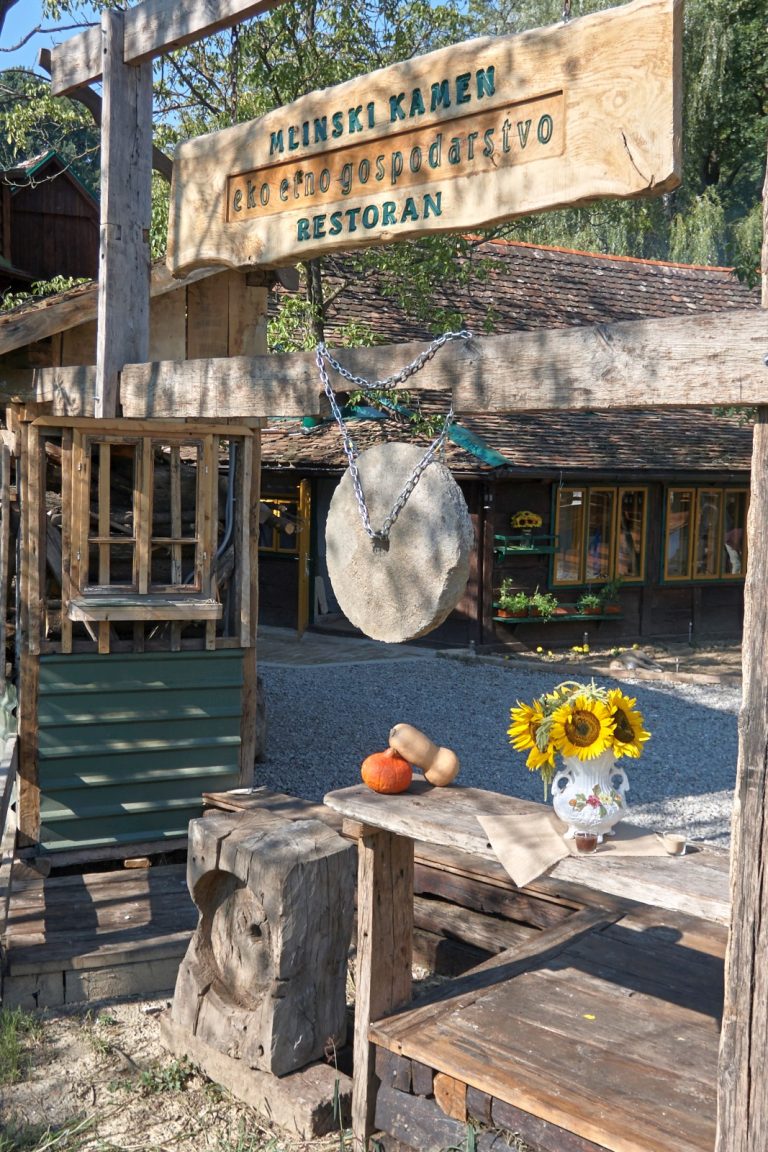 Mlinski kamen 768x1152