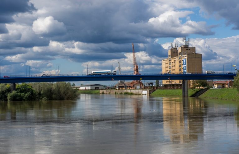 Most gromova 768x495