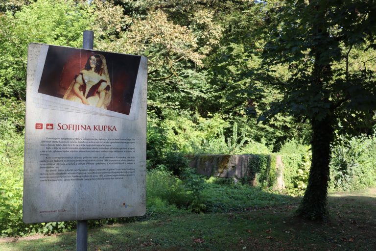 Sofijina kada 768x512