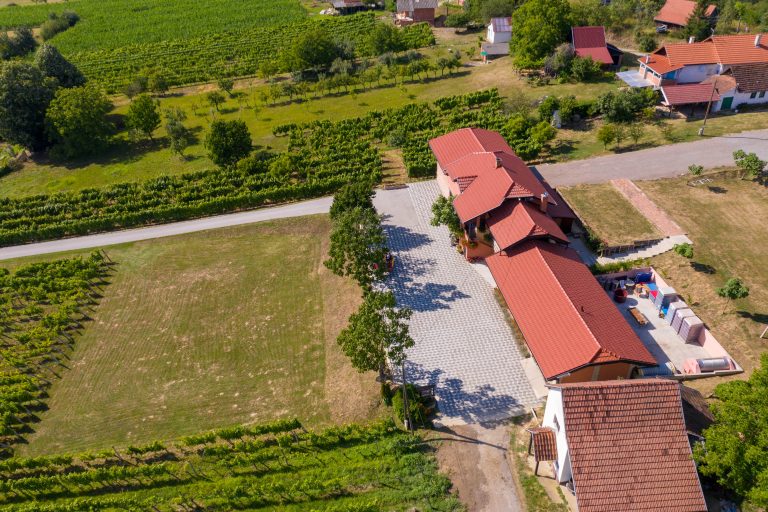 Vinarija Trdenic iz zraka.1jpg 768x512