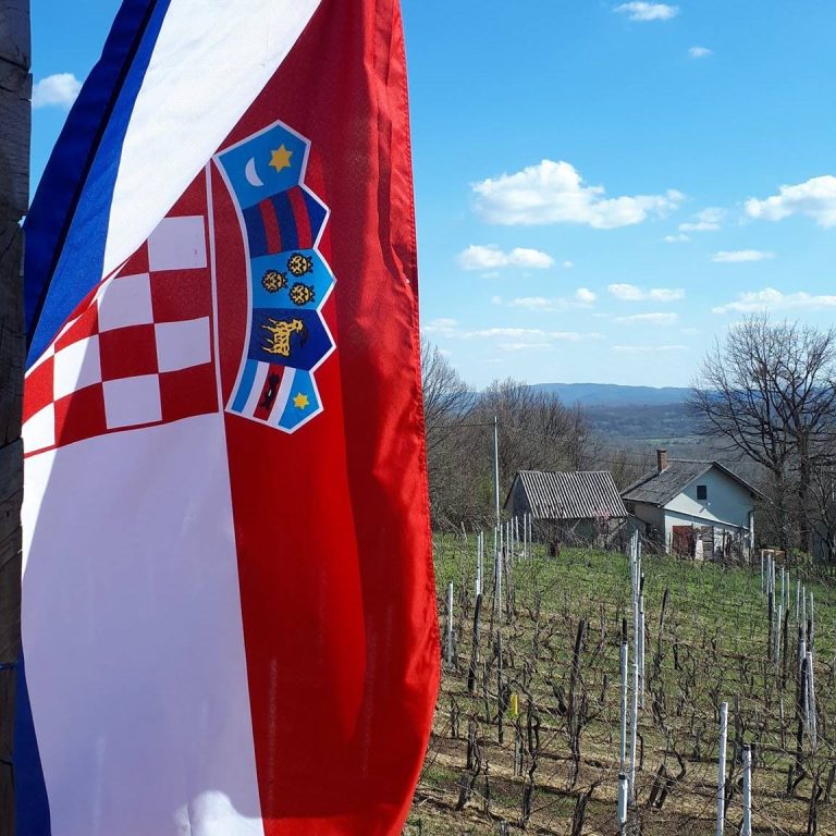 Vinarija opg herak 3 768x768