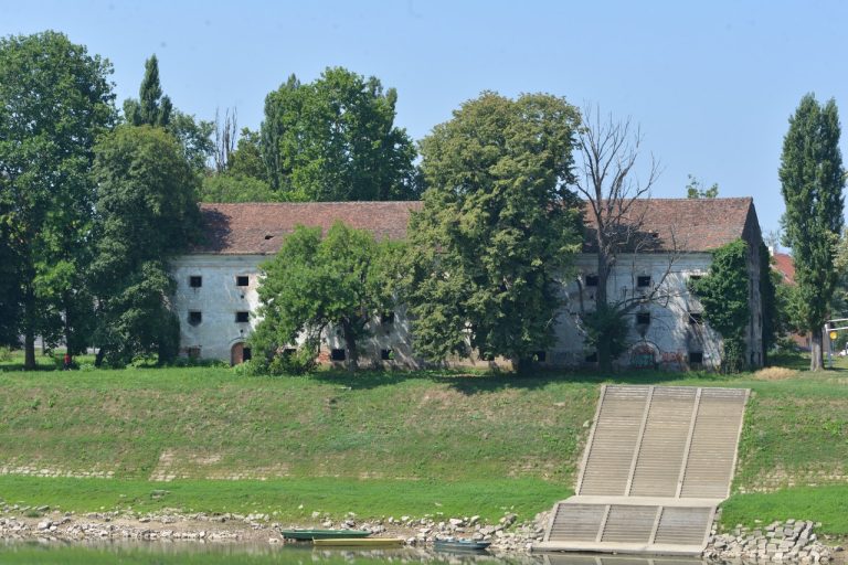 Zitni magazin 768x512