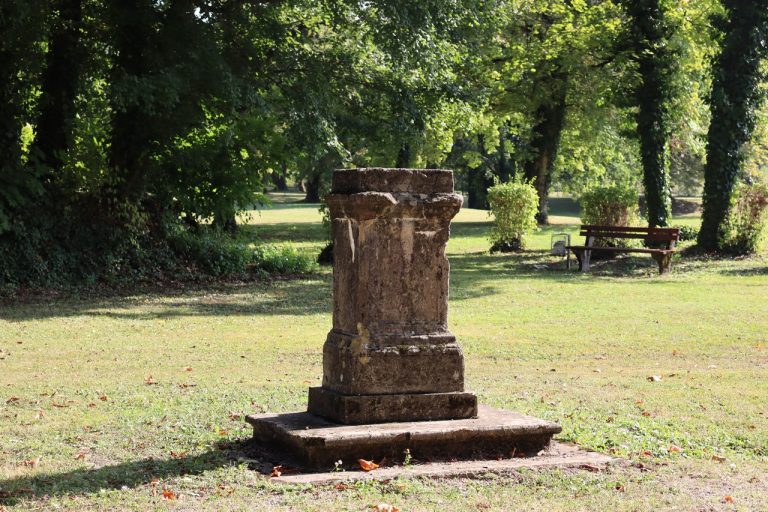 Zrtvenik Jupiteru 768x512