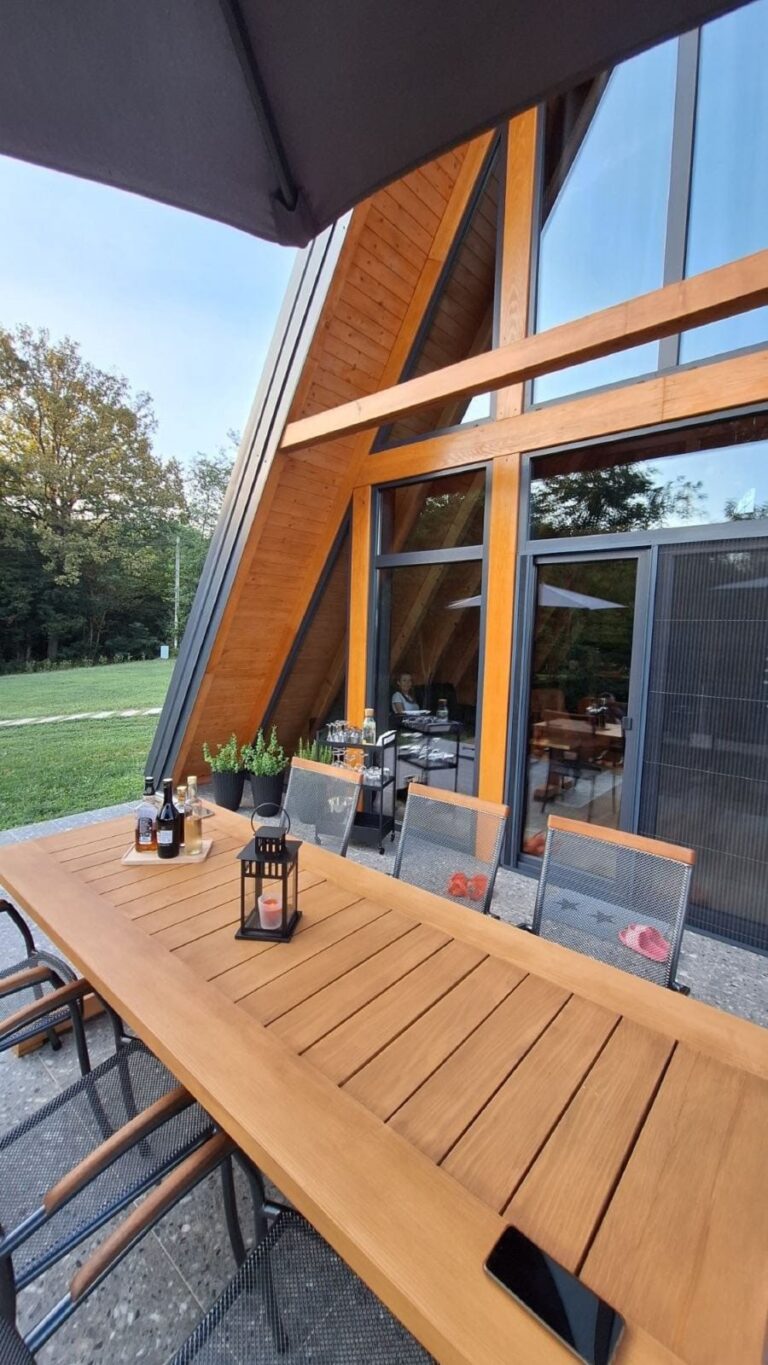 2 900x1600 1 768x1365